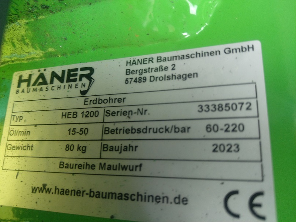 Häner   hydraulische grondboor  HEB 1200  met boor 350 mm  S 40 - 200 opname