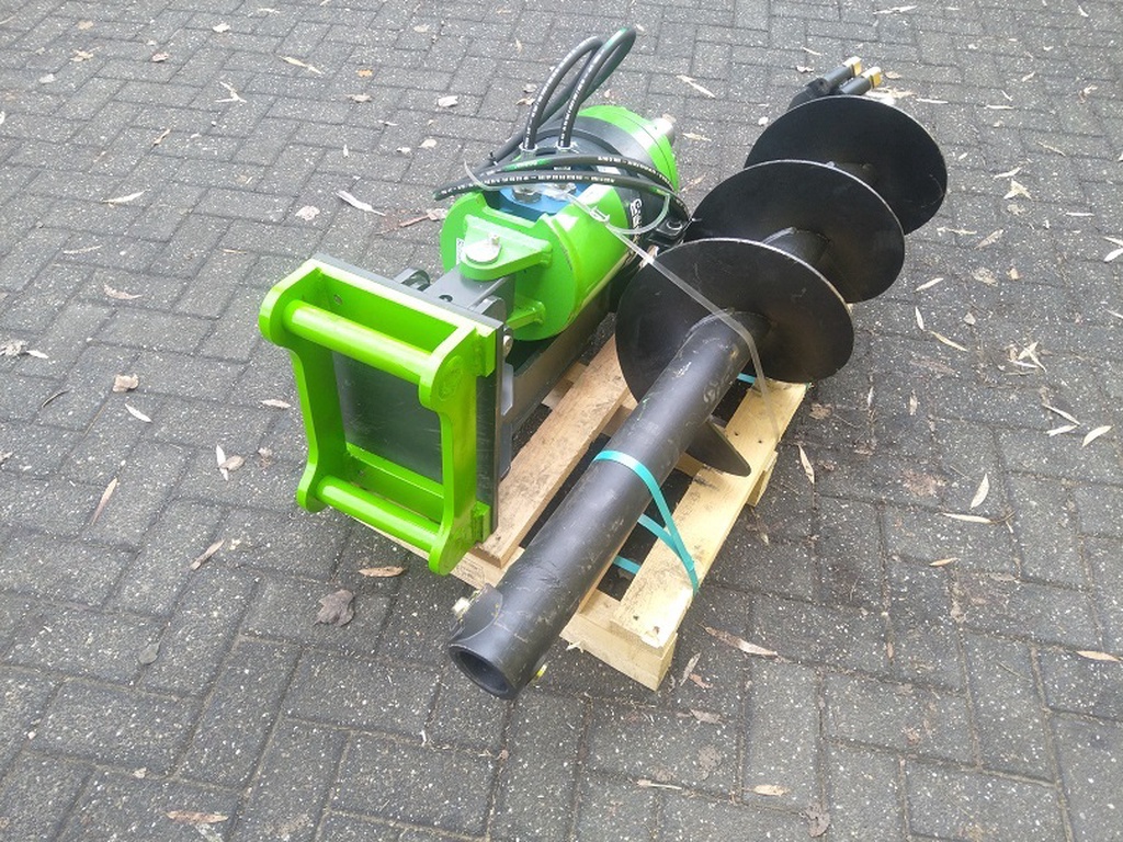 Häner   hydraulische grondboor  HEB 1200  met boor 350 mm  S 40 - 200 opname