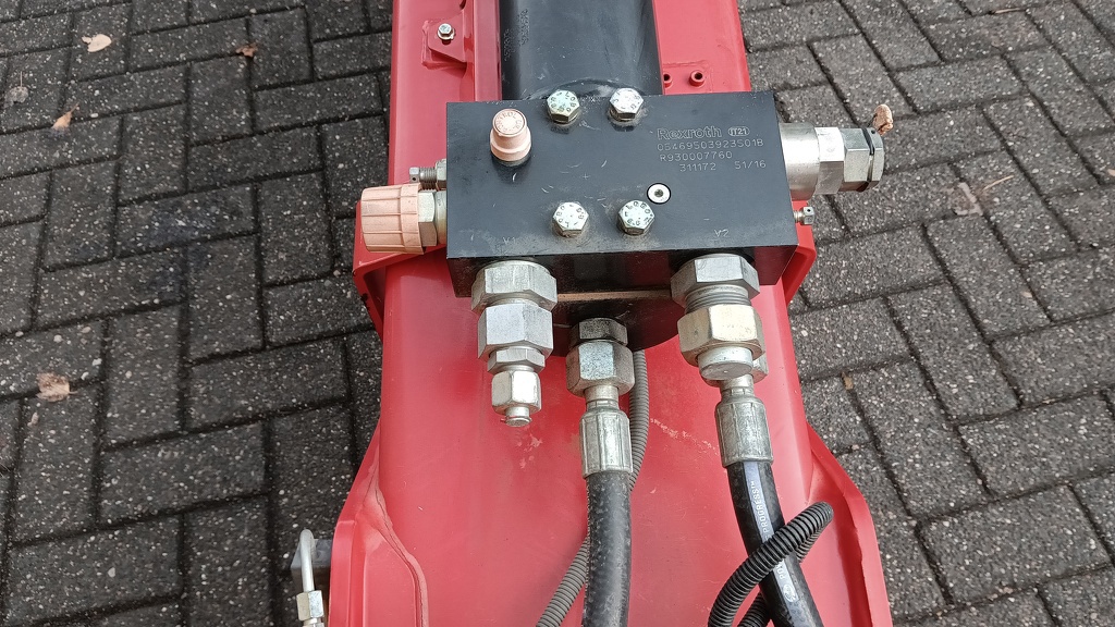 Mast passend aan  MANITOU  MLT 1040