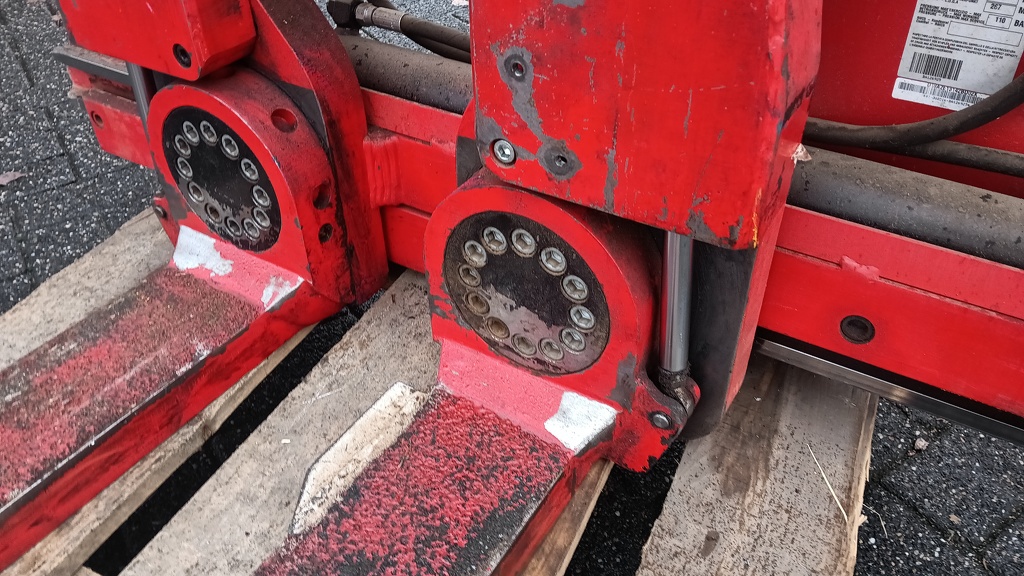 Bolzoni vorkenspreider met draaibare lepels