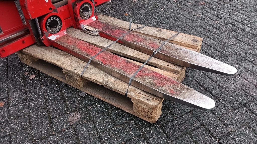 Bolzoni vorkenspreider met draaibare lepels