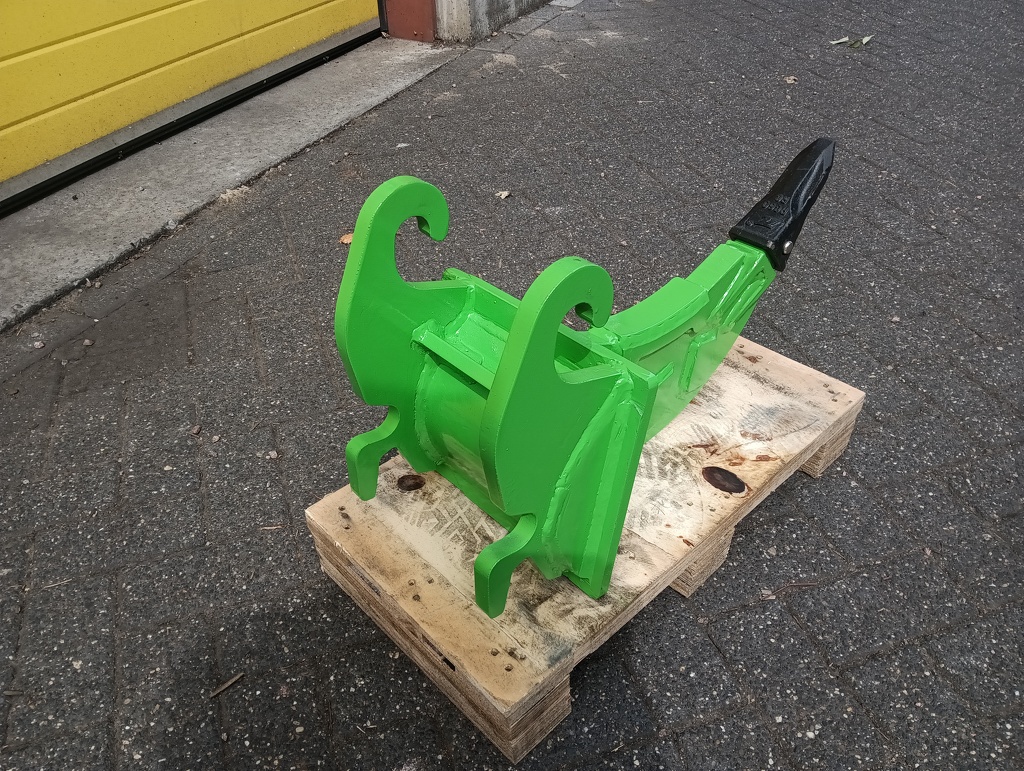 HÄNER HRZP 45 - 308A Ripper / Woeler / Stronkentrekker Cw05 opname minigraver