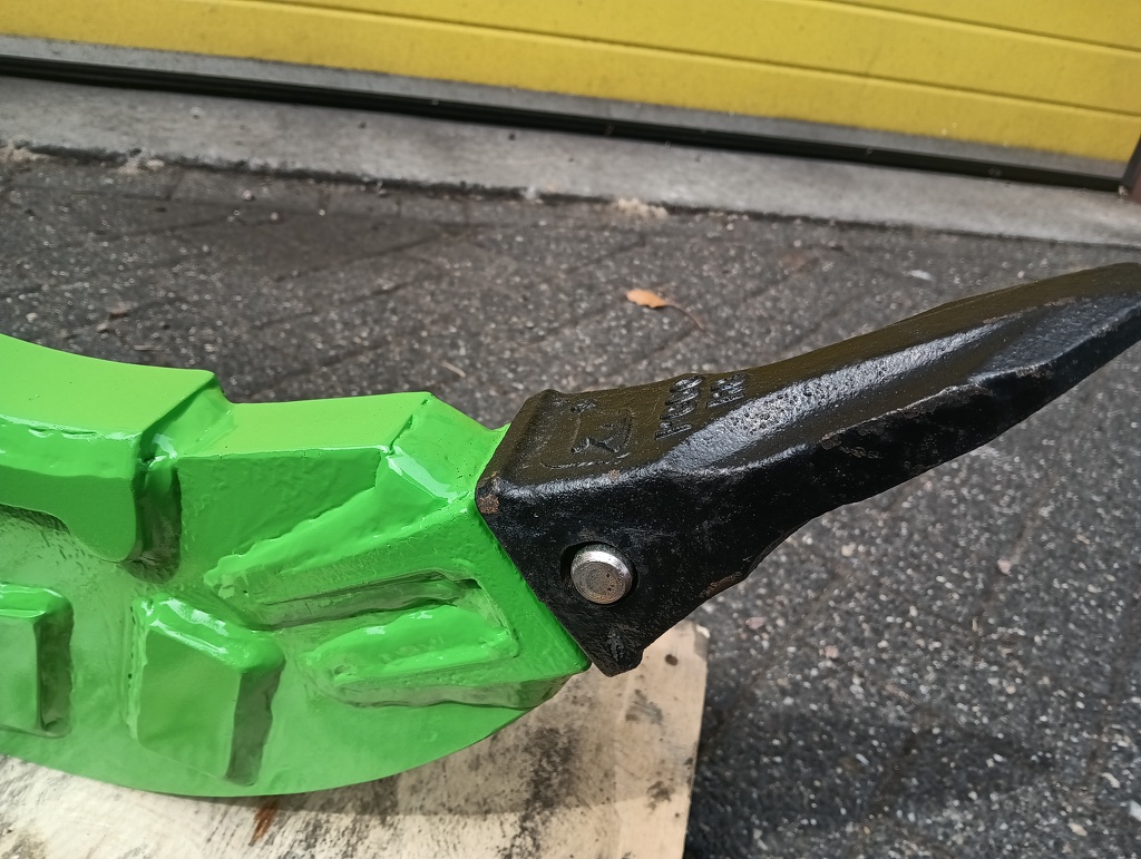 HÄNER HRZP 45 - 308A Ripper / Woeler / Stronkentrekker Cw05 opname minigraver