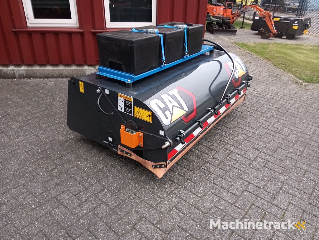 Veegborstel met opvangbak en sproeisysteem  ( UNUSED )