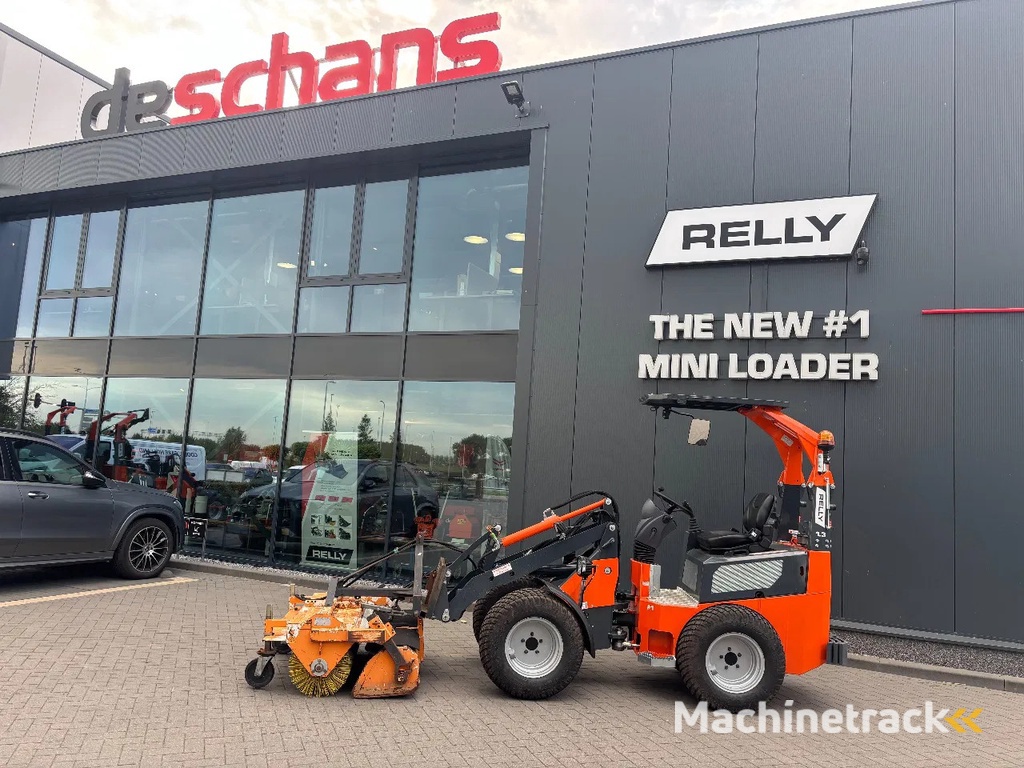 Relly Bema veegmachine - Technisch in orde