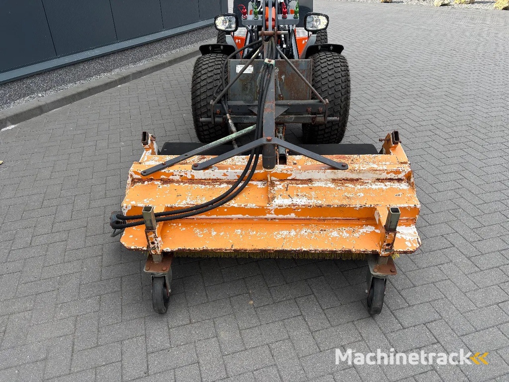 Relly Bema veegmachine - Technisch in orde