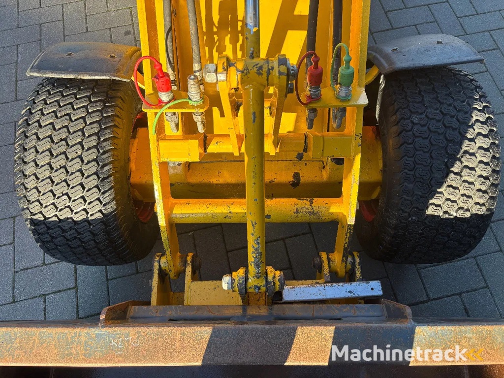 Knikmops 90 - Bouwjaar 2005