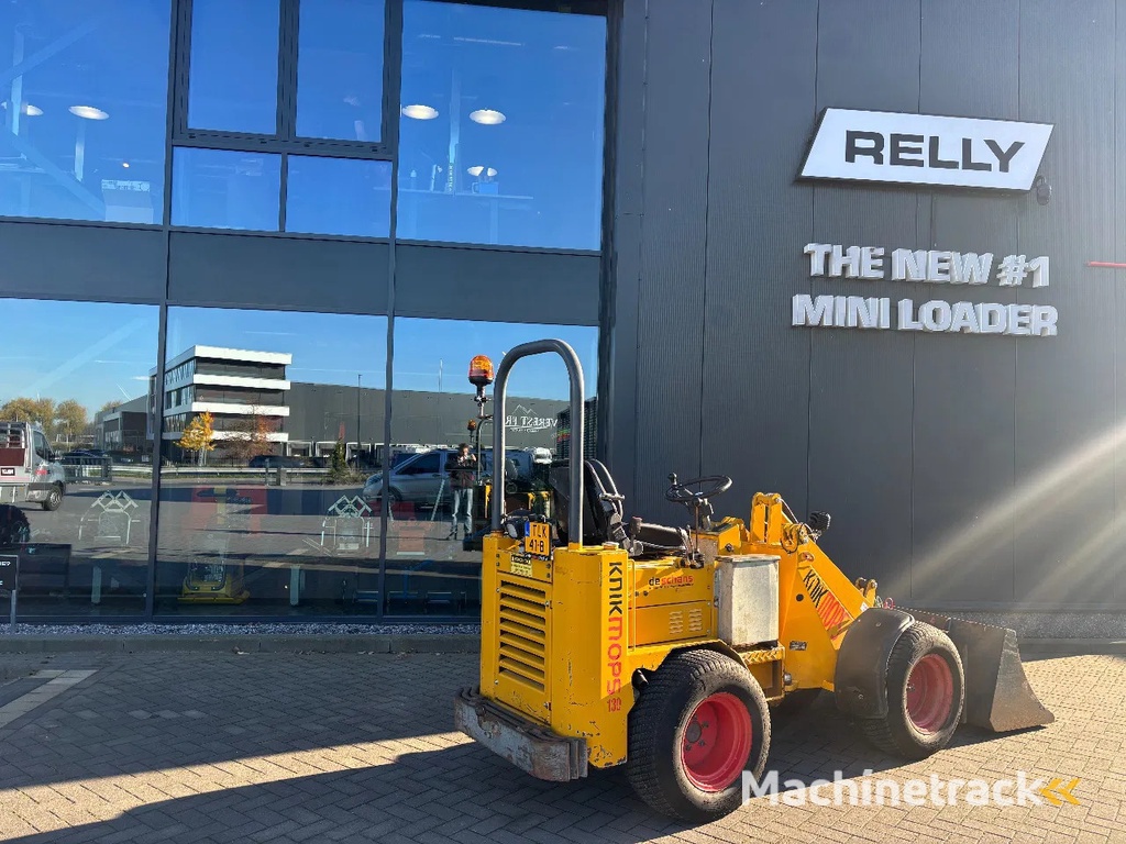 Knikmops 130 - Bouwjaar 2011