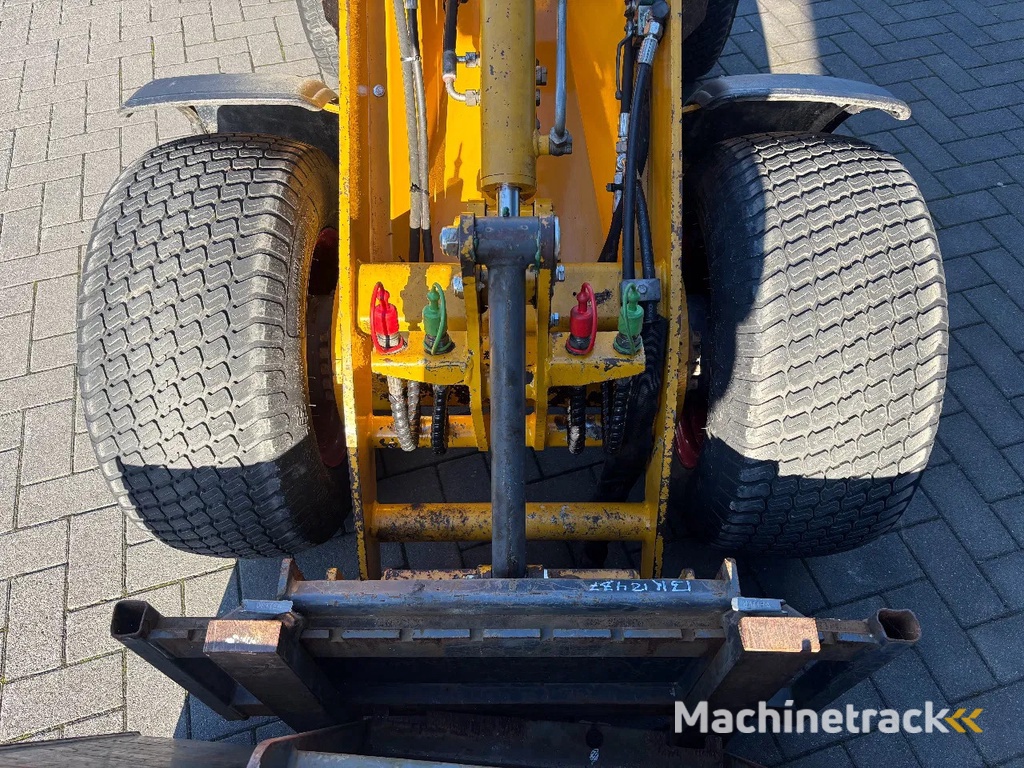 Knikmops 130 - Bouwjaar 2011