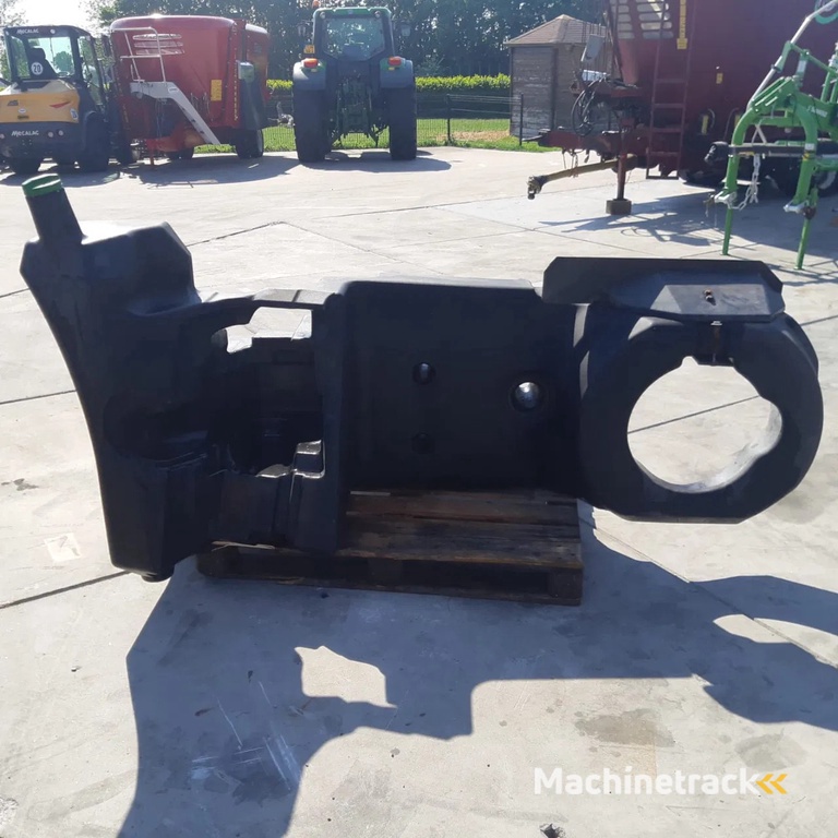 John Deere Dieseltank 6R/M mid frame