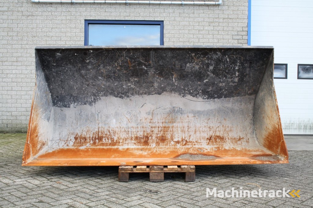 Loading Bucket WG 2900 3.0