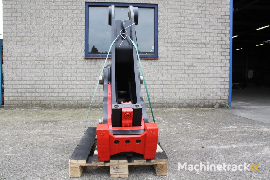 Hydraulic scrap metal shear VT324
