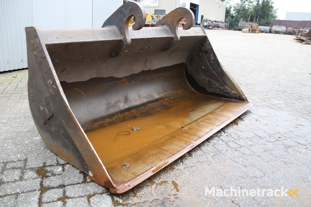 Ditchcleaning bucket NG 2 1800 0.90