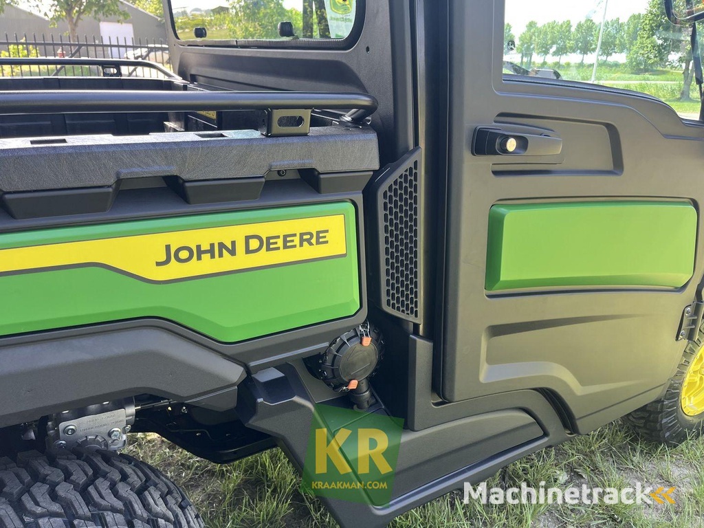 John Deere XUV875M-692526