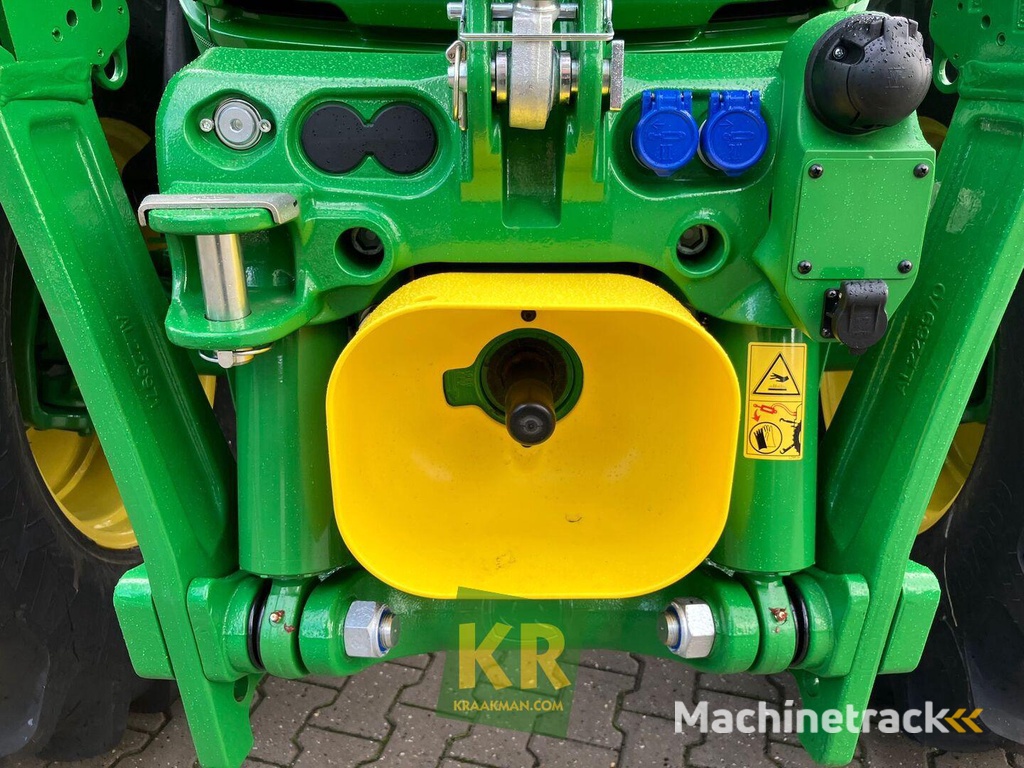 John Deere 6M-155-693692