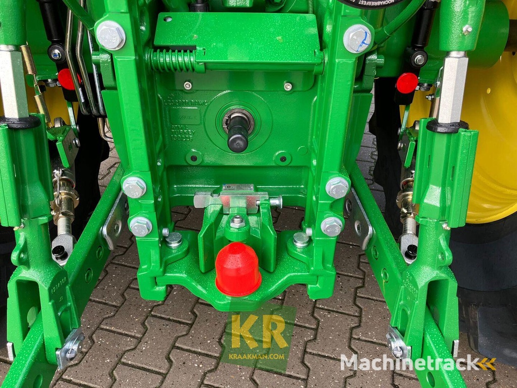 John Deere 6M-155-693692