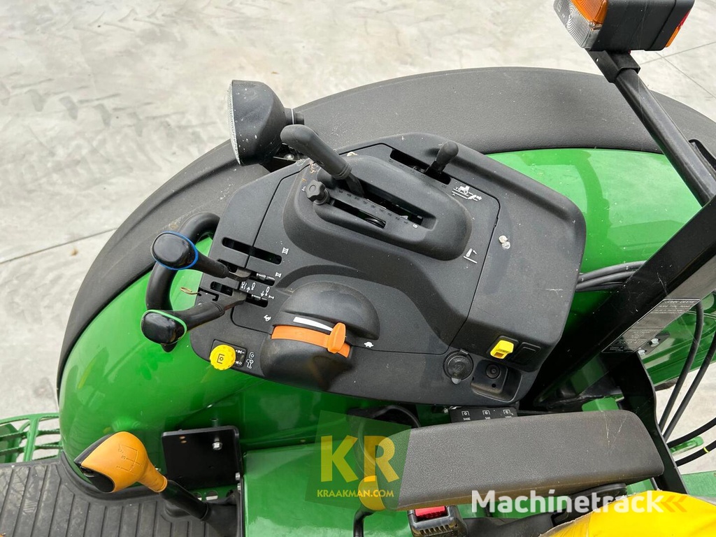 John Deere 5090M-703457