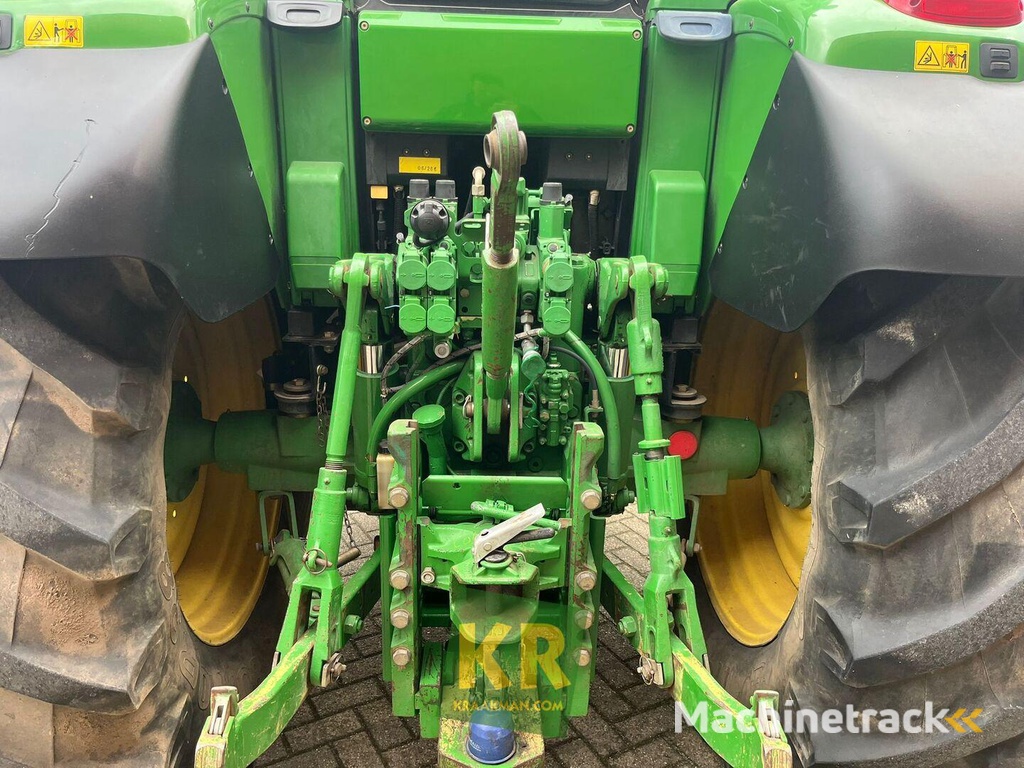 John Deere 6520-775707