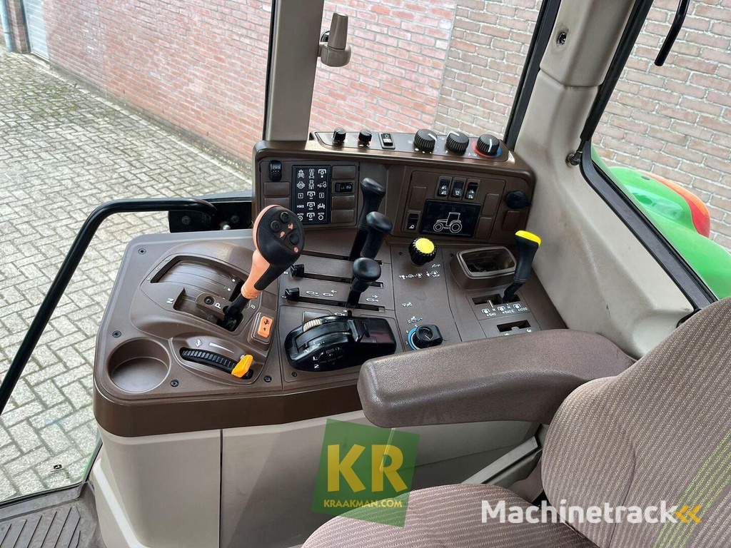 John Deere 6520-775707