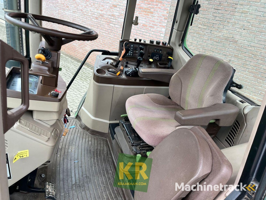 John Deere 6520-775707