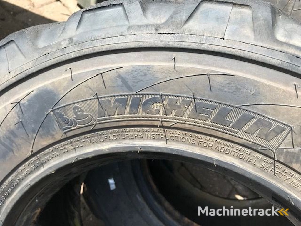 Michelin 260/70R16.5