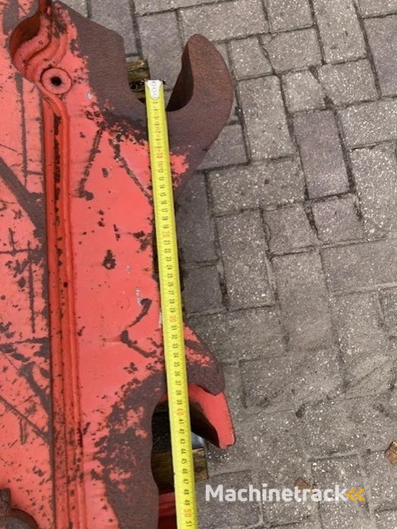 Kinshofer pin-to-pin coupler 80 mm