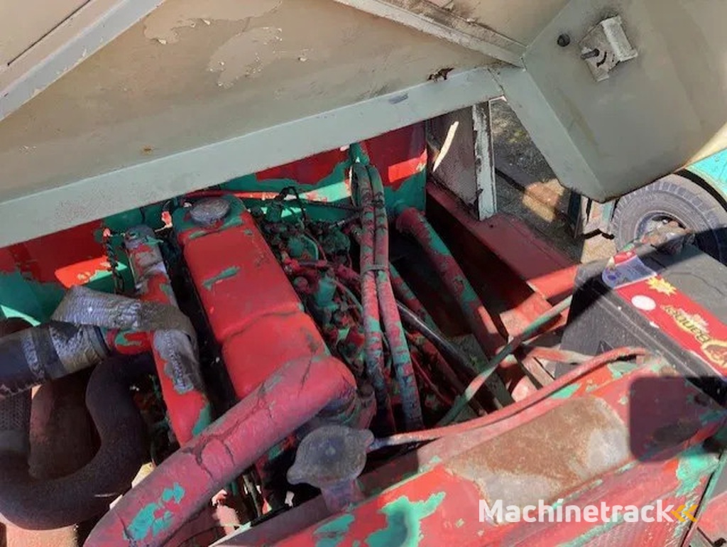 Manitou 4RM26 4x4 triplex