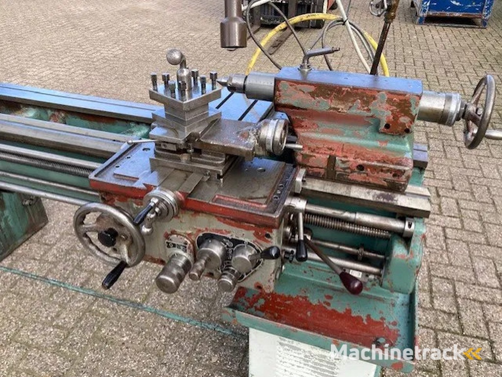 TOS SV18RA Draaibank Lathe Draaibank Lathe
