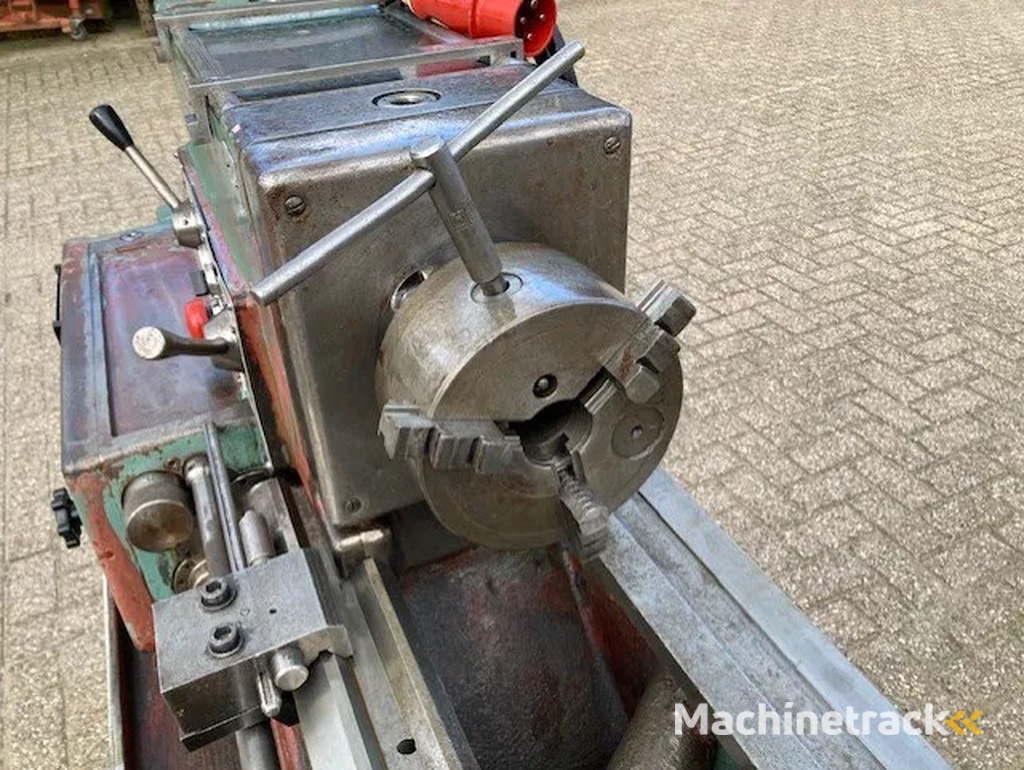 TOS SV18RA Draaibank Lathe Draaibank Lathe