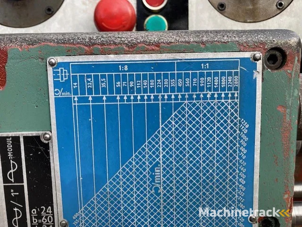 TOS SV18RA Draaibank Lathe Draaibank Lathe