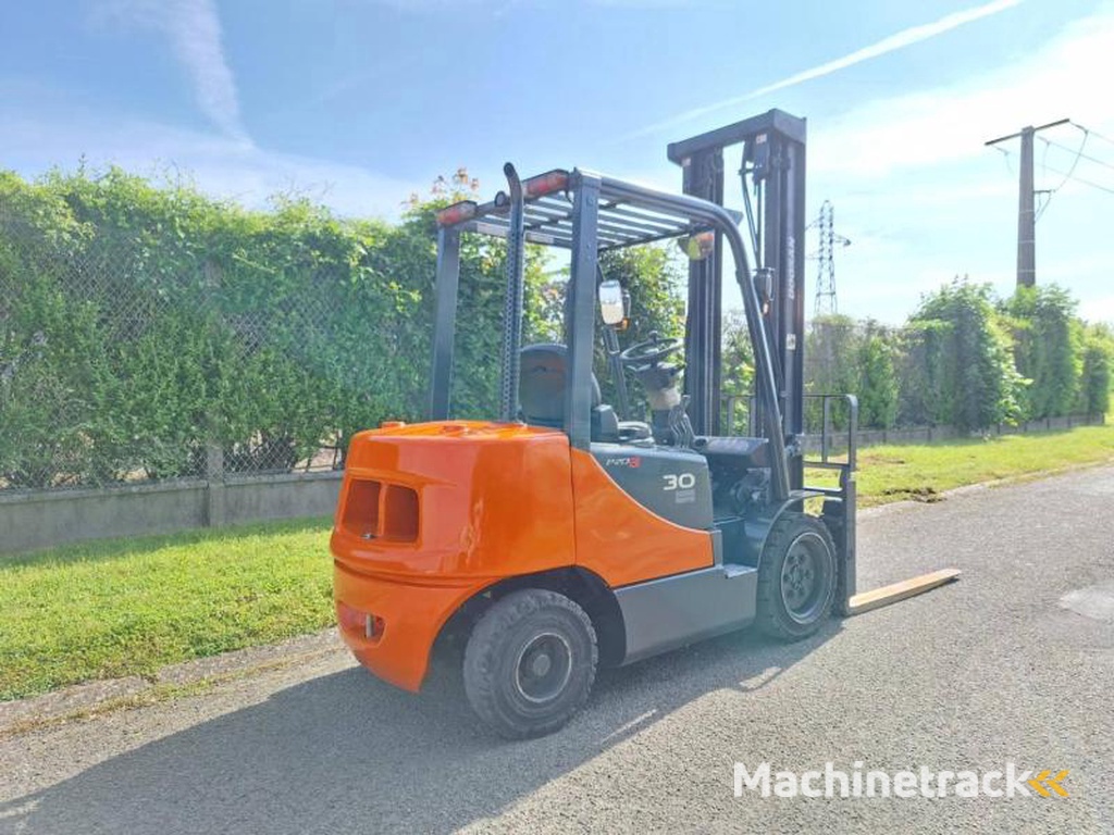 Doosan D30S 5