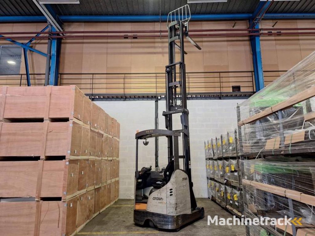 Crown ESR-5260-14-OPT-2