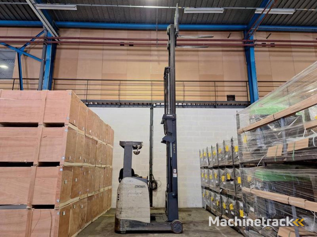 Crown ESR-5260-14-OPT-2