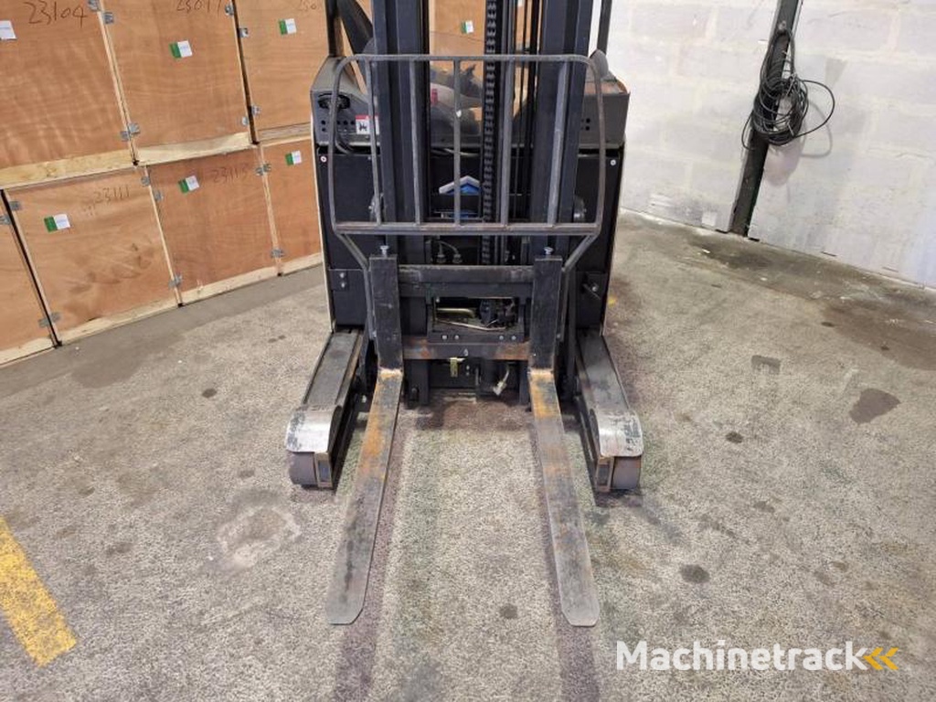 Crown ESR-5260-14-OPT-2