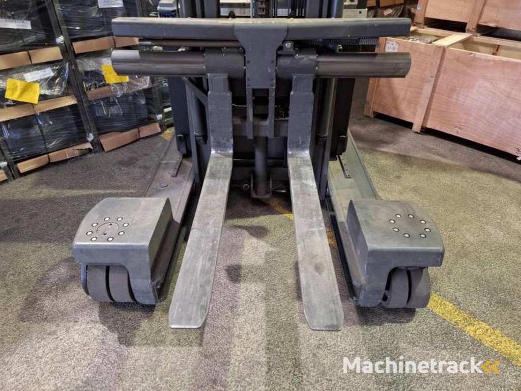 UniCarriers 250DTFVRE635UFW