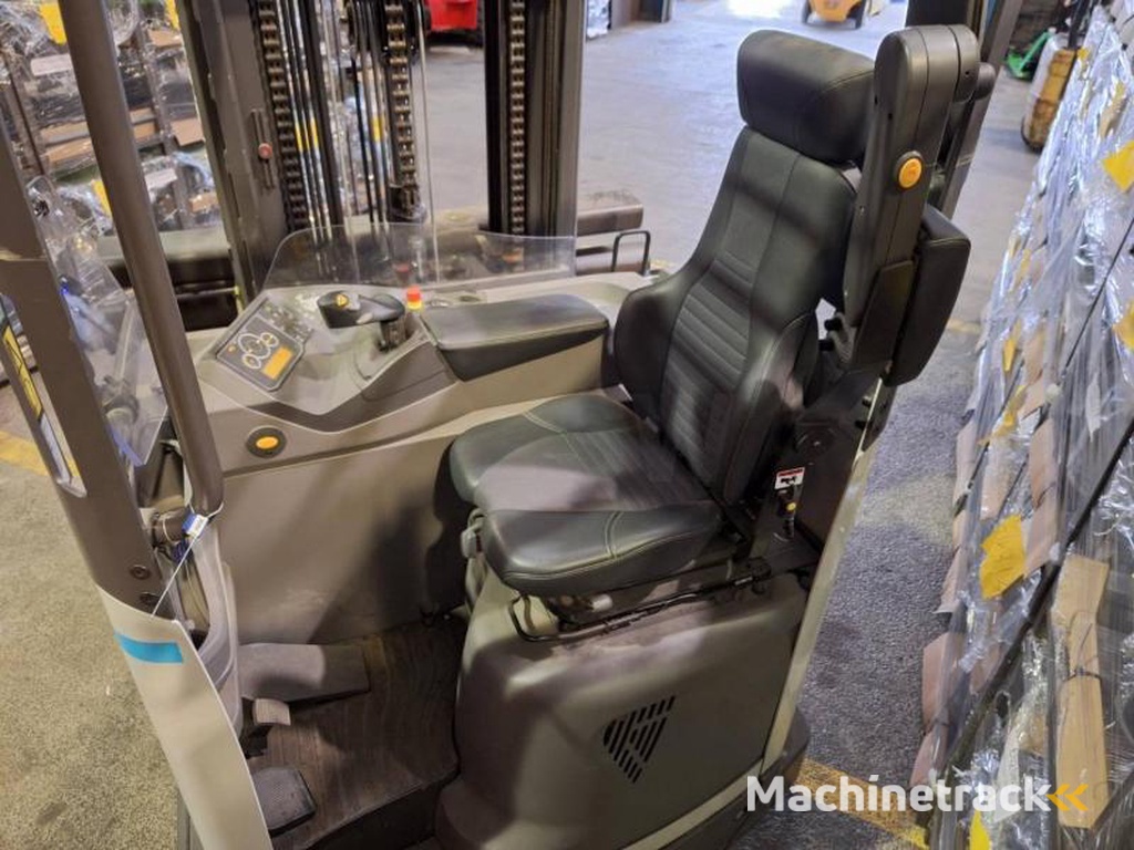 UniCarriers 250DTFVRE635UFW