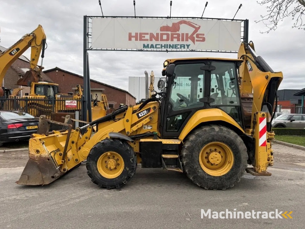 Caterpillar 432F2 manual engine! No add blue !