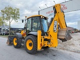 Miniaturansicht von JCB 4cx + 5 buckets & ripper
