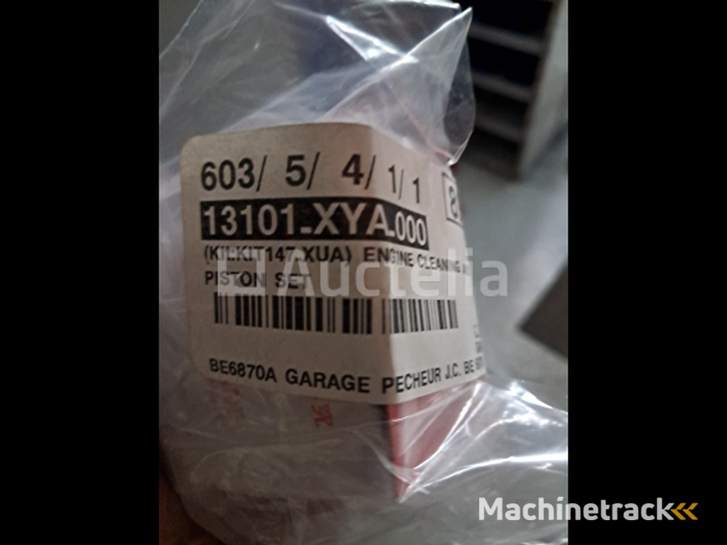 New SYM scooter spare parts (212 pieces)