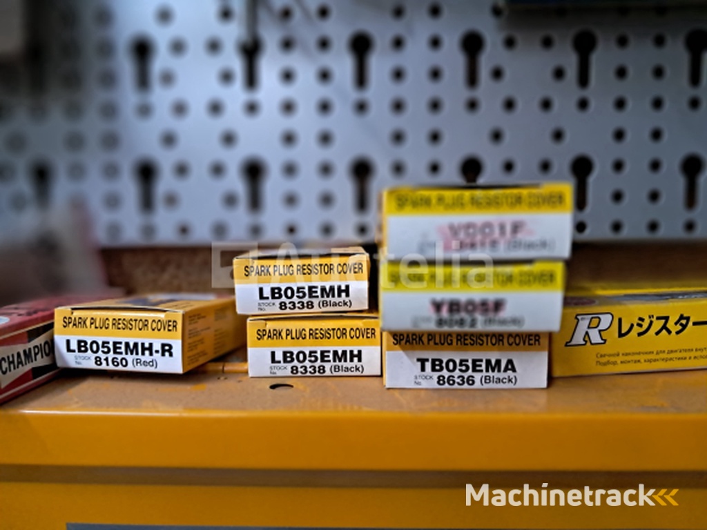 Spark Plugs & Spark Plug Caps (69 pieces)