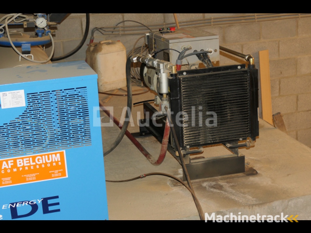 Compressors and air dryers