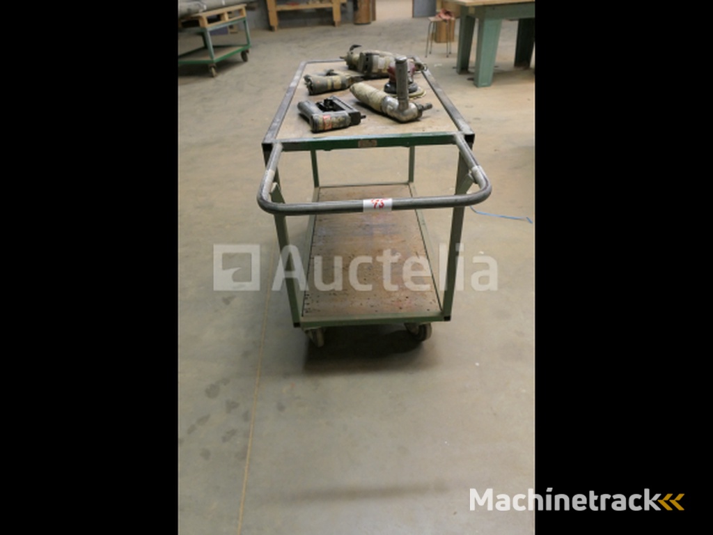 Workshop trolley and 5 pneumatic tools