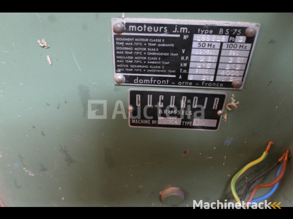 Ducuroir M 0.6 Wick Mortiser