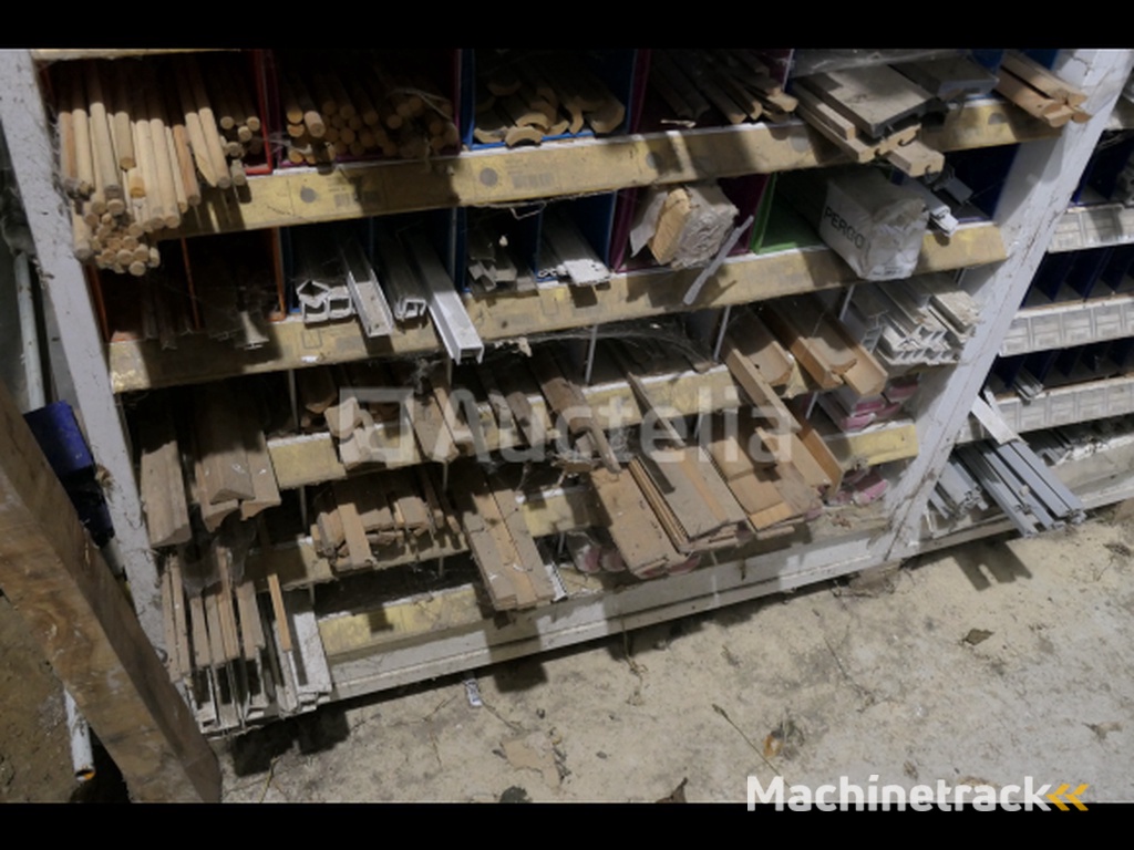 Wood, aluminum, plastic mouldings and profiles