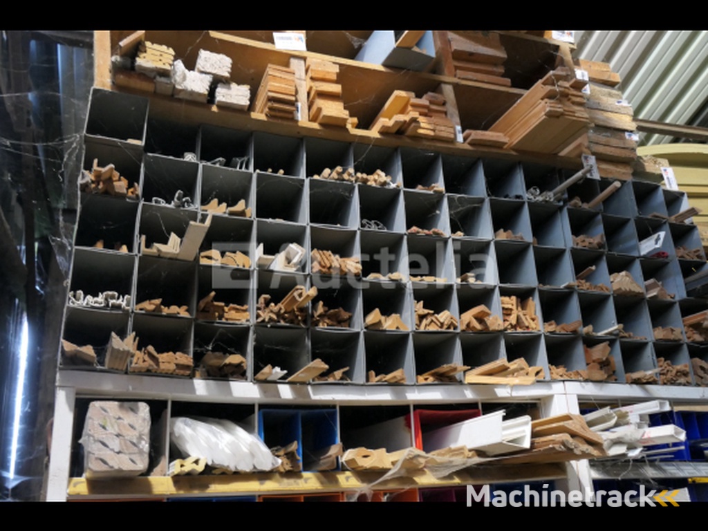 Wood, aluminum, plastic mouldings and profiles