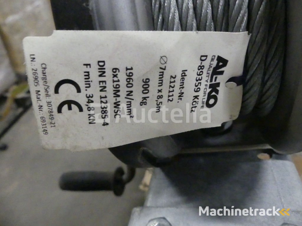 Alko 901 plus manual winch