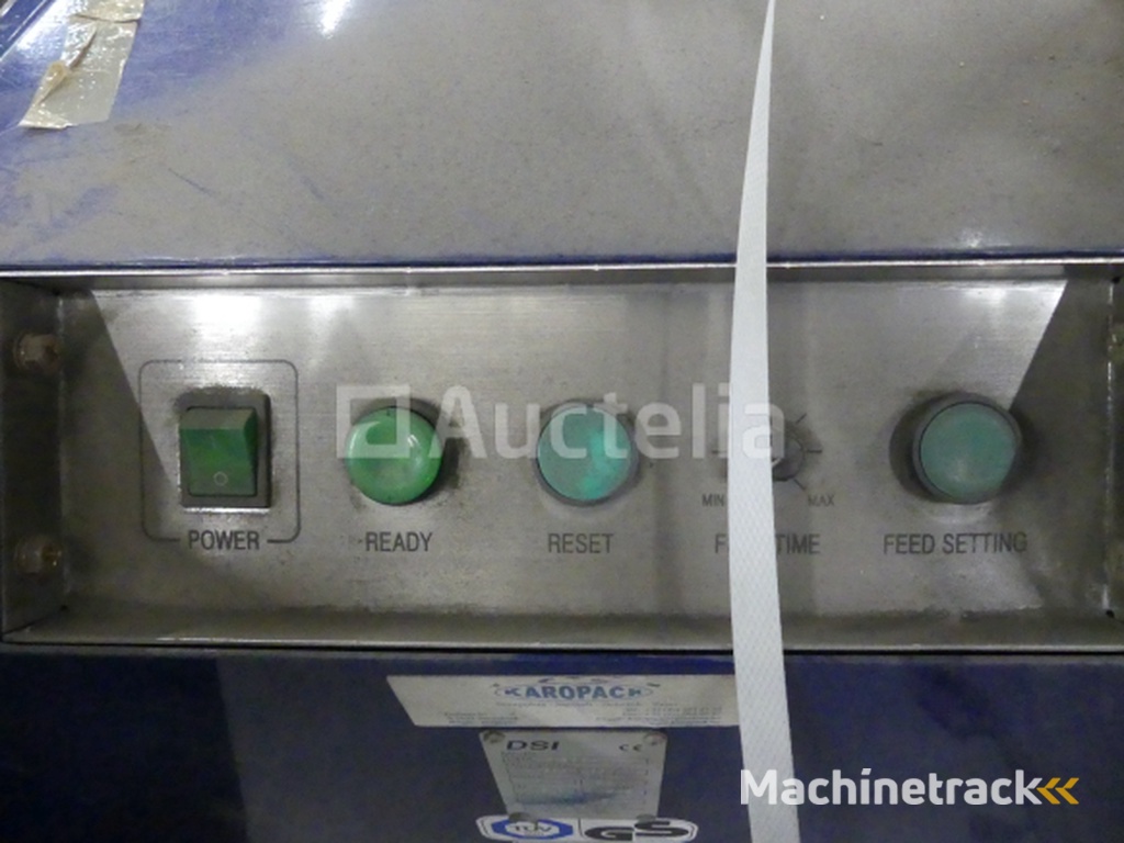 DSI 1300A strapping machine