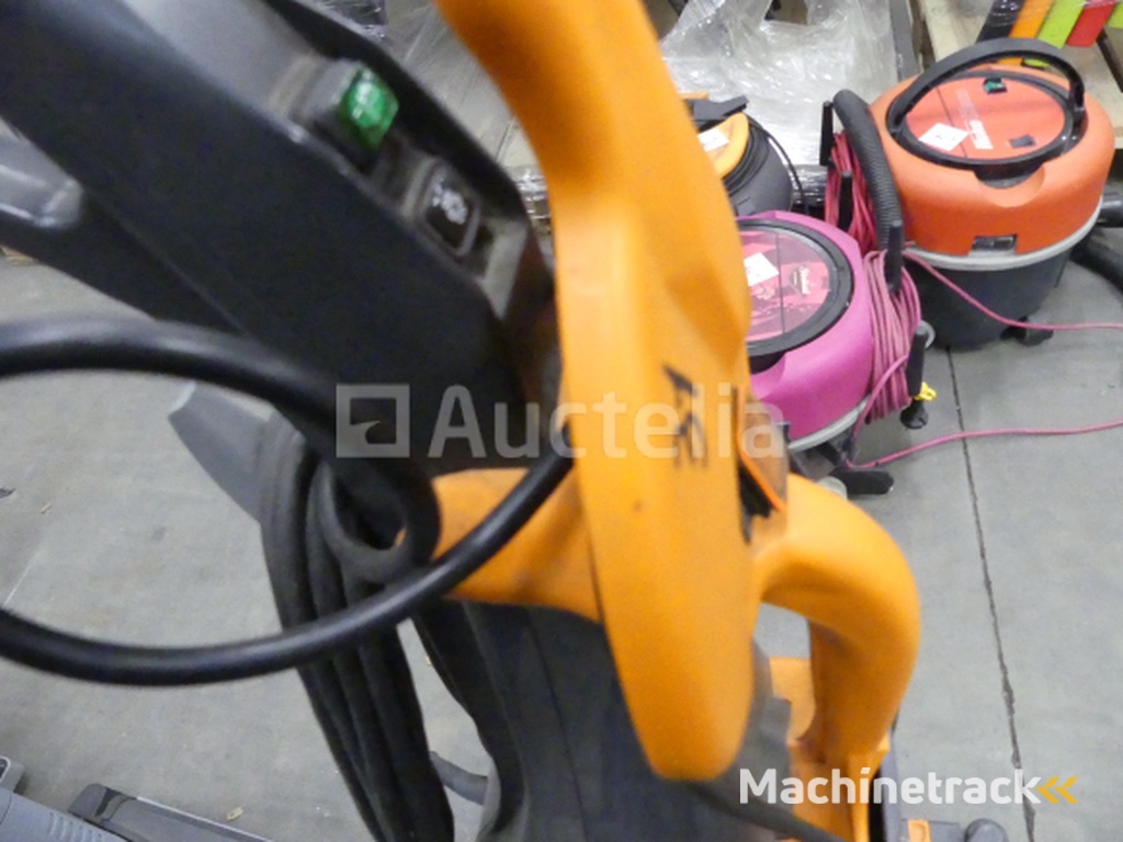 Taski Swingo 150 Stofzuiger, Taski 40LHS Vloerreiniger