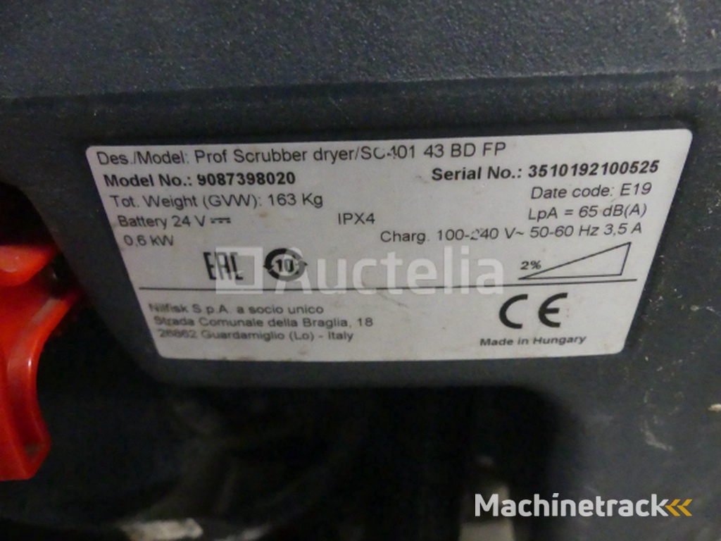 3 Nilfisk SC401 Cleaning Machines