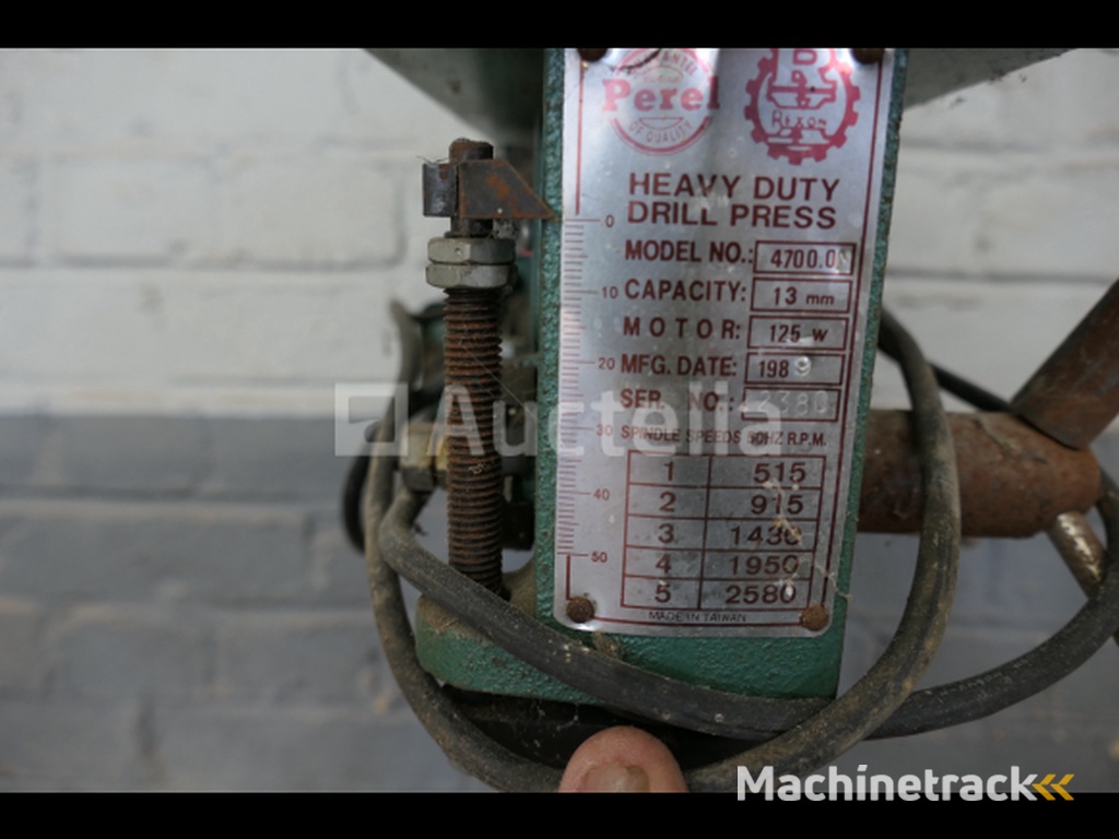 Kleine kolomboormachine, Perel slijpbank